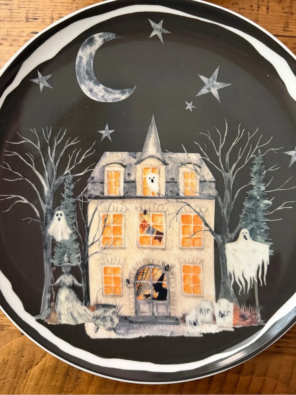 Set of 4 Potter’s Studio Halloween Haunted House Salad plates 8.5 inches